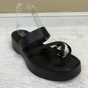 Torrid Black Faux Leather Strappy Flatform Sandal Size 10 WW